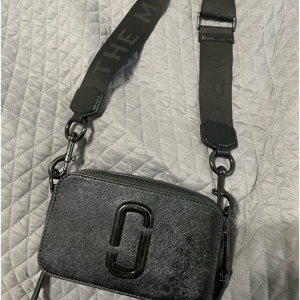 Marc Jacob’s black snapshot bag
